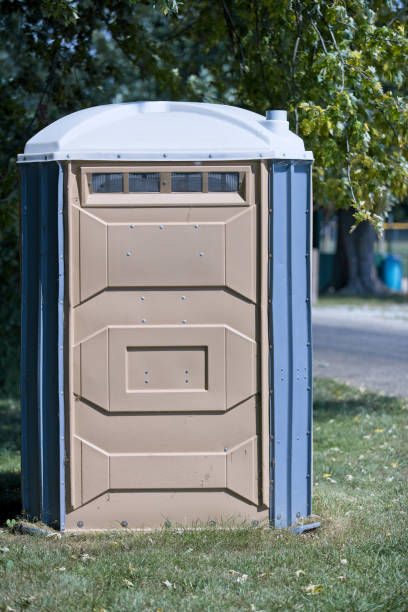 Best High-end porta potty rental  in Spring Grove, MN